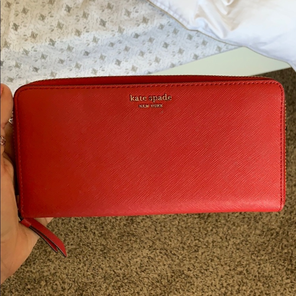 Red Kate spade wallet